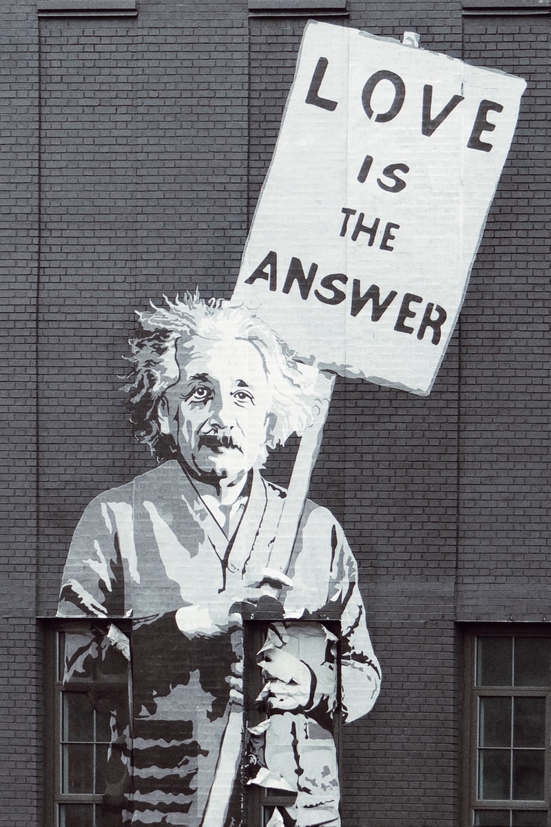 Résoudre un problème Einstein